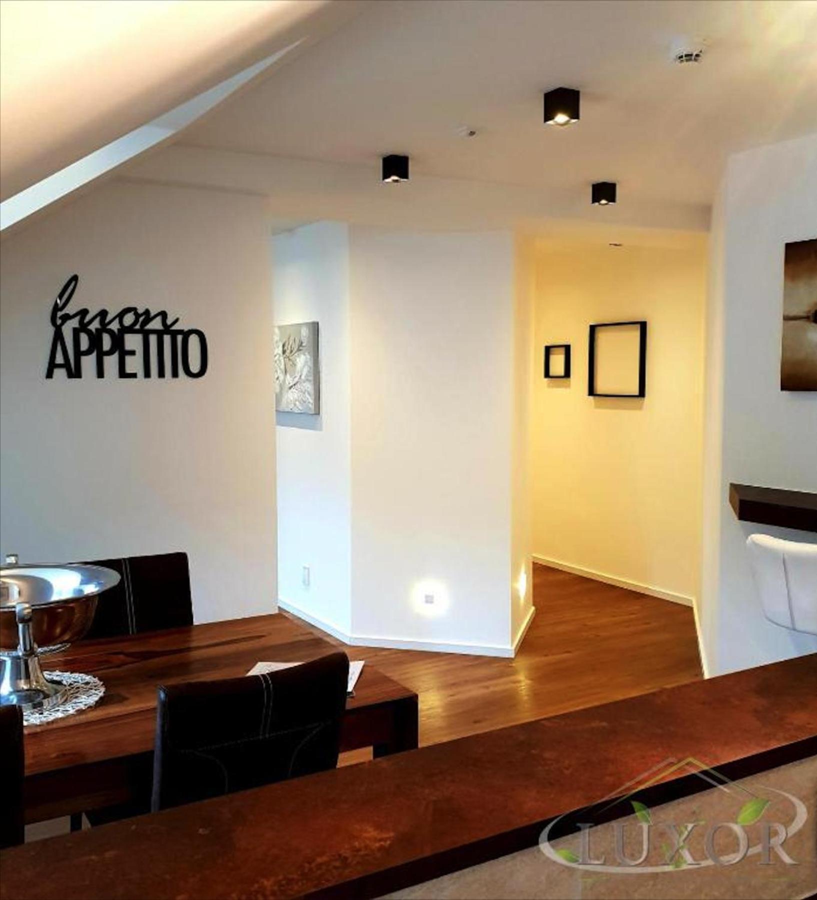 Luxor Lienz